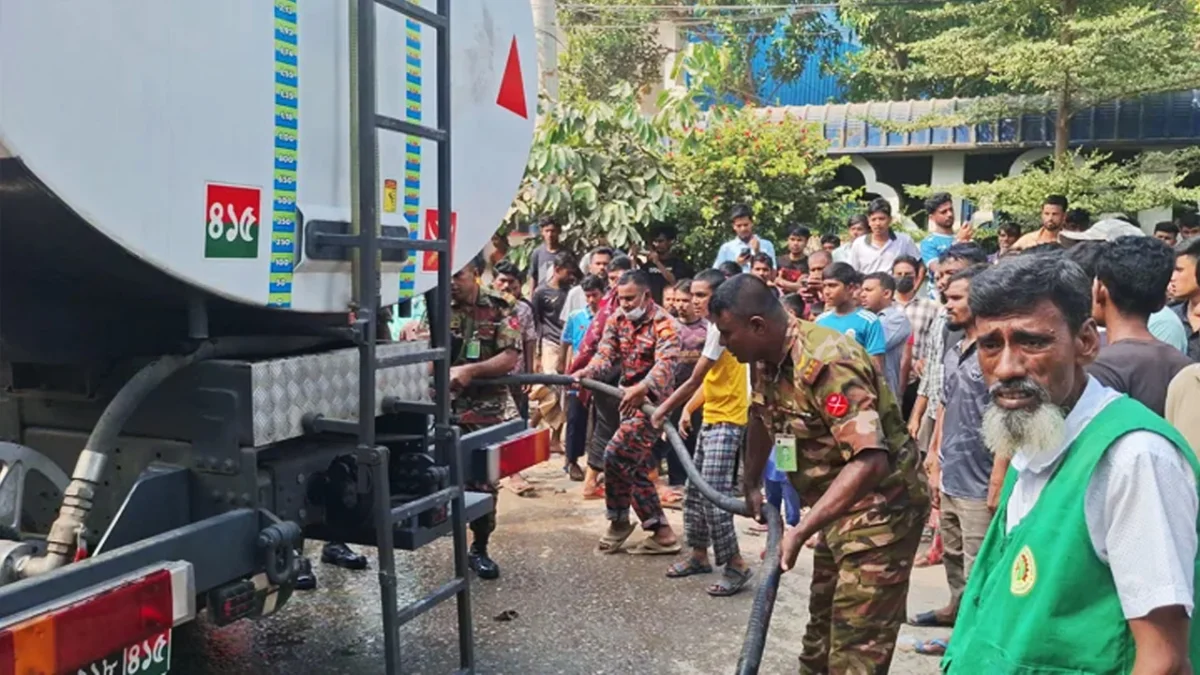 ৪ ঘণ্টার চেষ্টায় ওষুধ কারখানার আগুন নিয়ন্ত্রণে