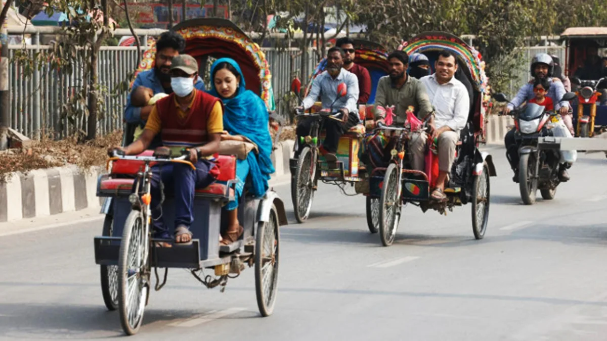 ‘আইন না মানলে গ্রামে ফিরে যান’