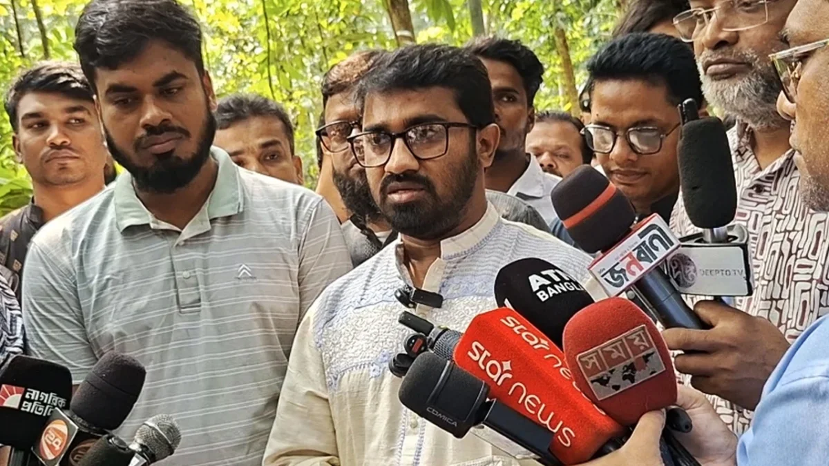 আওয়ামী লীগের রাজনীতি এখন ফেসবুক-ইউটিউবেই সীমাবদ্ধ: রাশেদ খাঁন