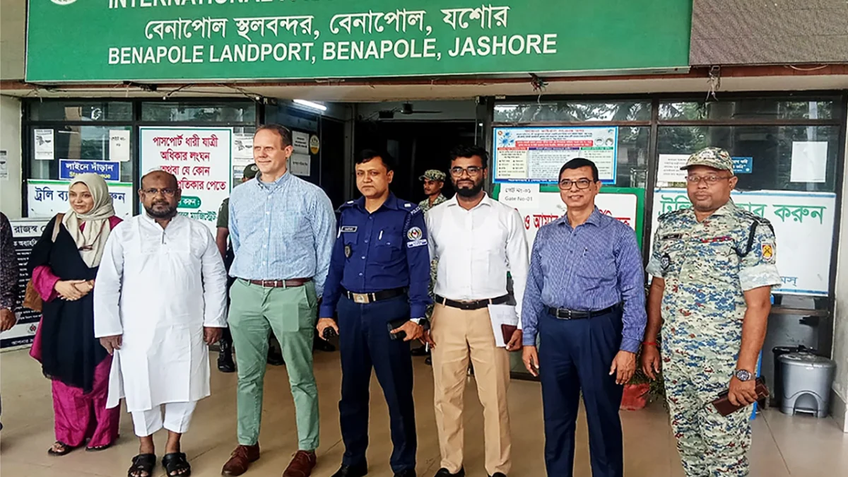 মার্কিন প্রতিনিধি দলের বেনাপোল স্থলবন্দর পরিদর্শন